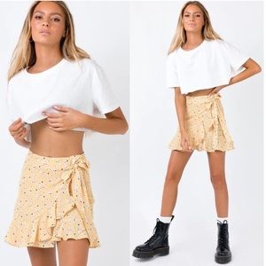 Host Pick✨ Princess Polly • Zecca Mini Skirt